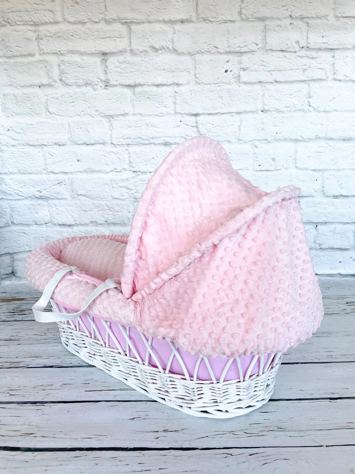 Luxury Moses Basket Padded White Wicker Baby Full Set -Pink