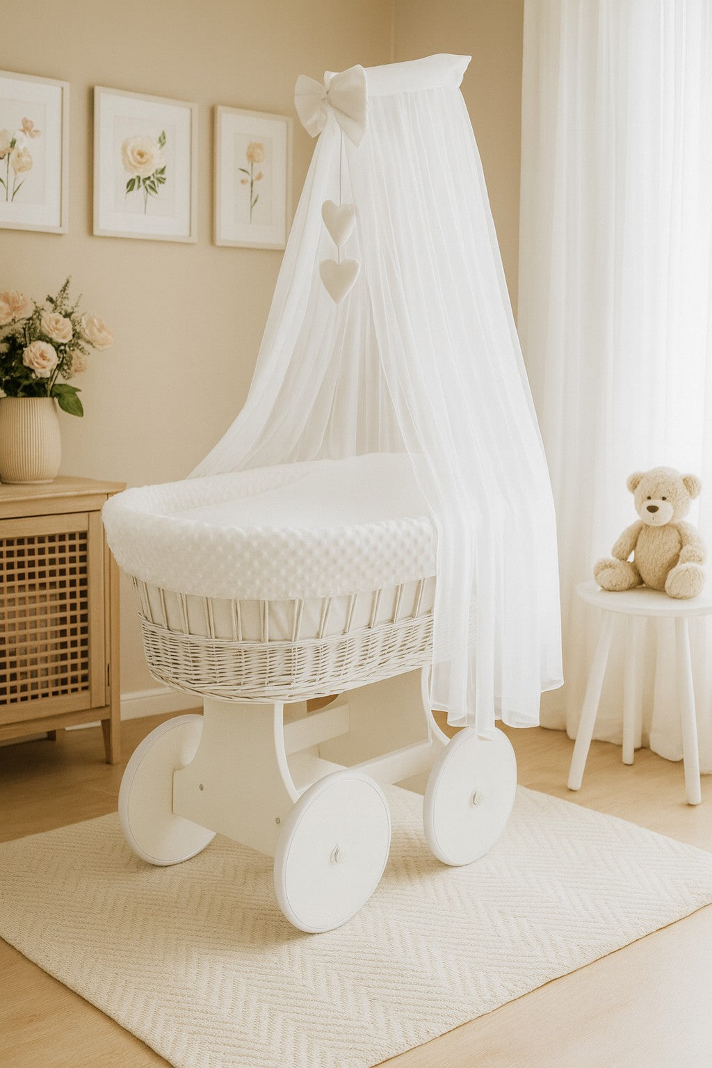 White Wicker Moses Basket with Wheels & White Dimple Bedding Set