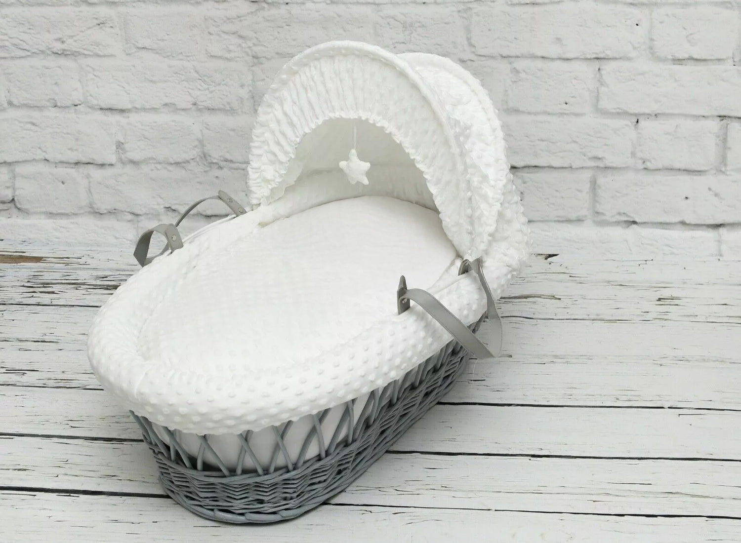 Luxury Moses Basket Padded Grey Wicker Baby Full Set - White Dimple