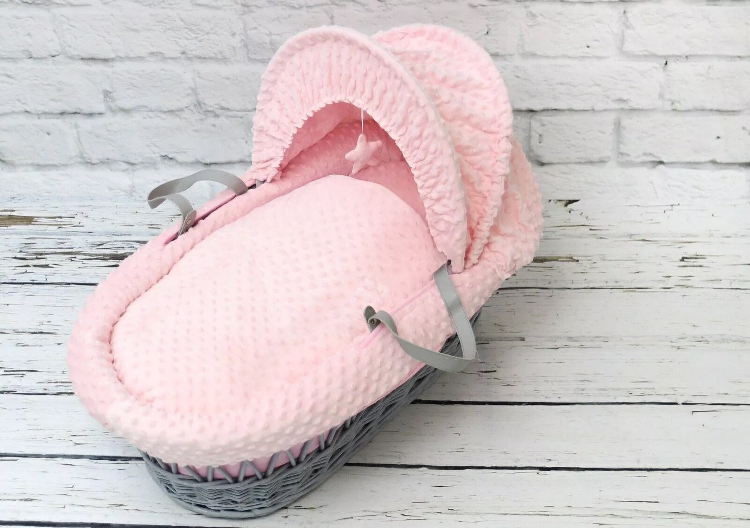 Luxury Moses Basket Padded Grey Wicker Baby Full Set - Pink Dimple