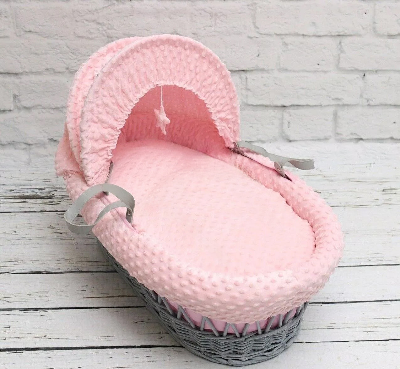 Luxury Moses Basket Padded Grey Wicker Baby Full Set - Pink Dimple