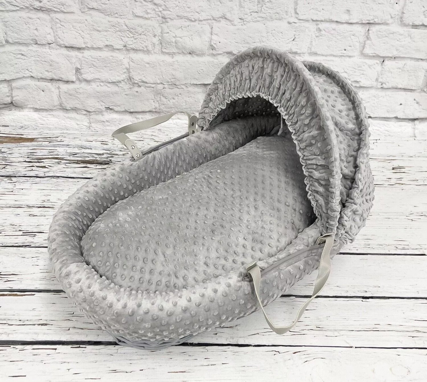 Luxury Moses Basket Padded Grey Wicker Baby Full Set - Grey Dimple