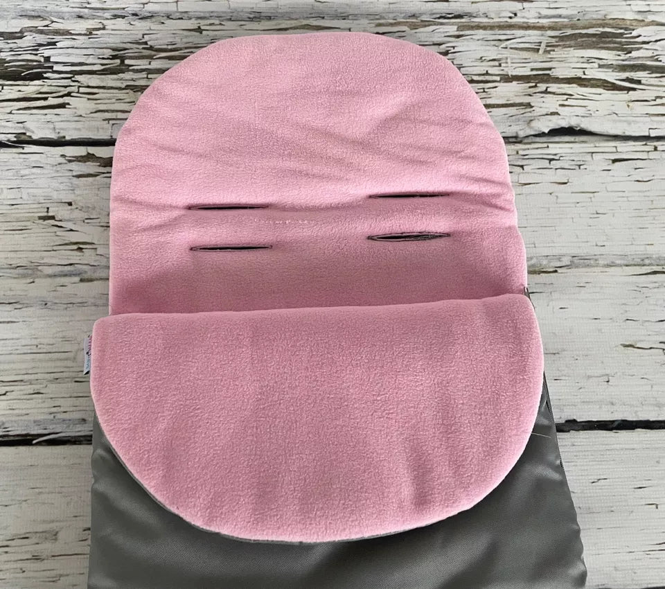 Universal Footmuff Grey/ Pink