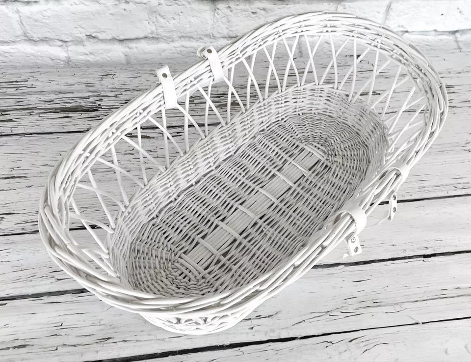 White Wicker Moses Basket With Leather Look Handle