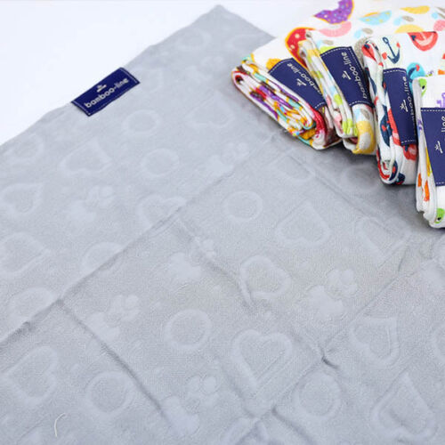 Bamboo nappy cloth Printed Soft To Touch Diaper Bibs Reusable 30x30cm Hearts Grey