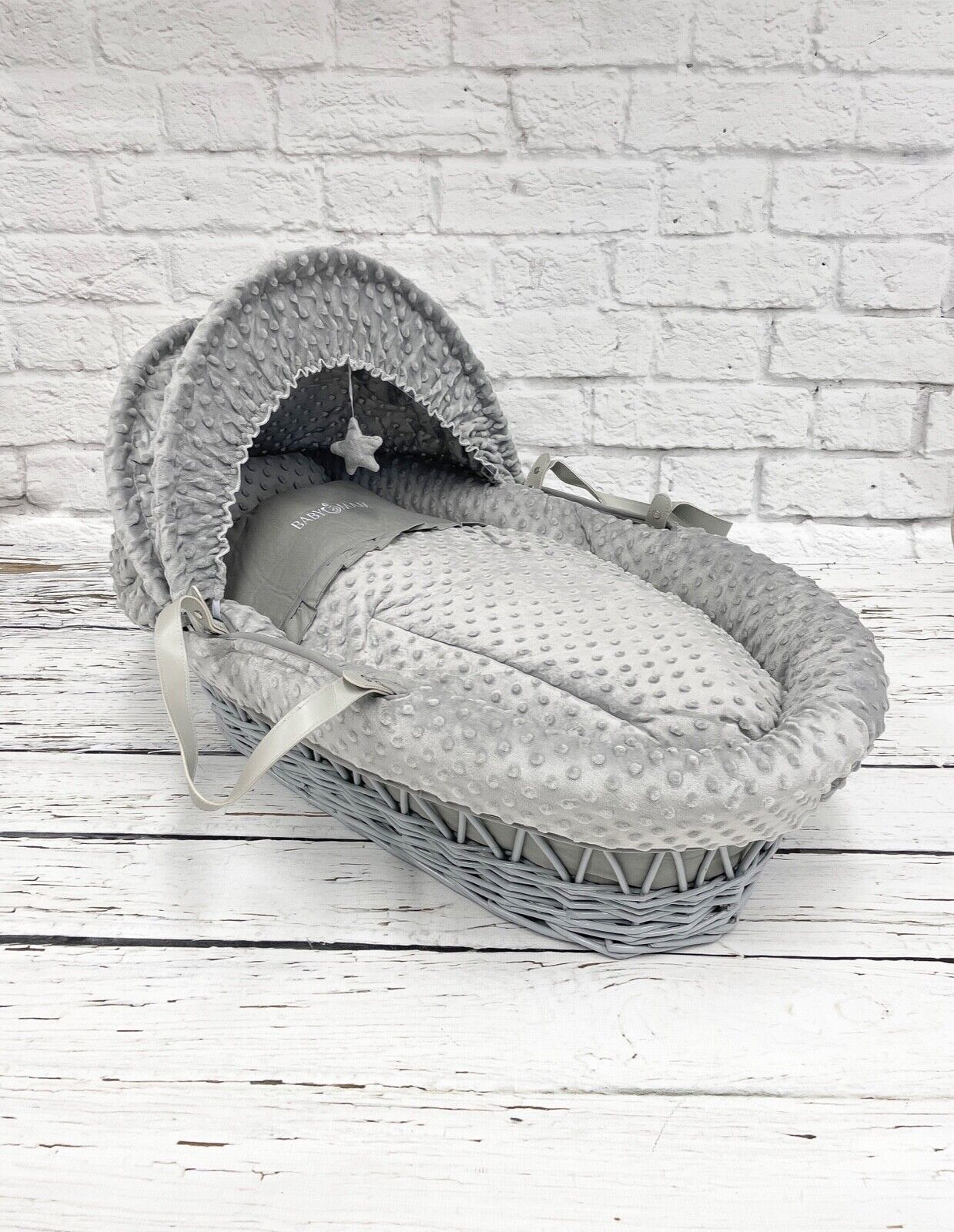 Luxury Moses Basket Padded Grey Wicker Baby Full Set - Grey Dimple
