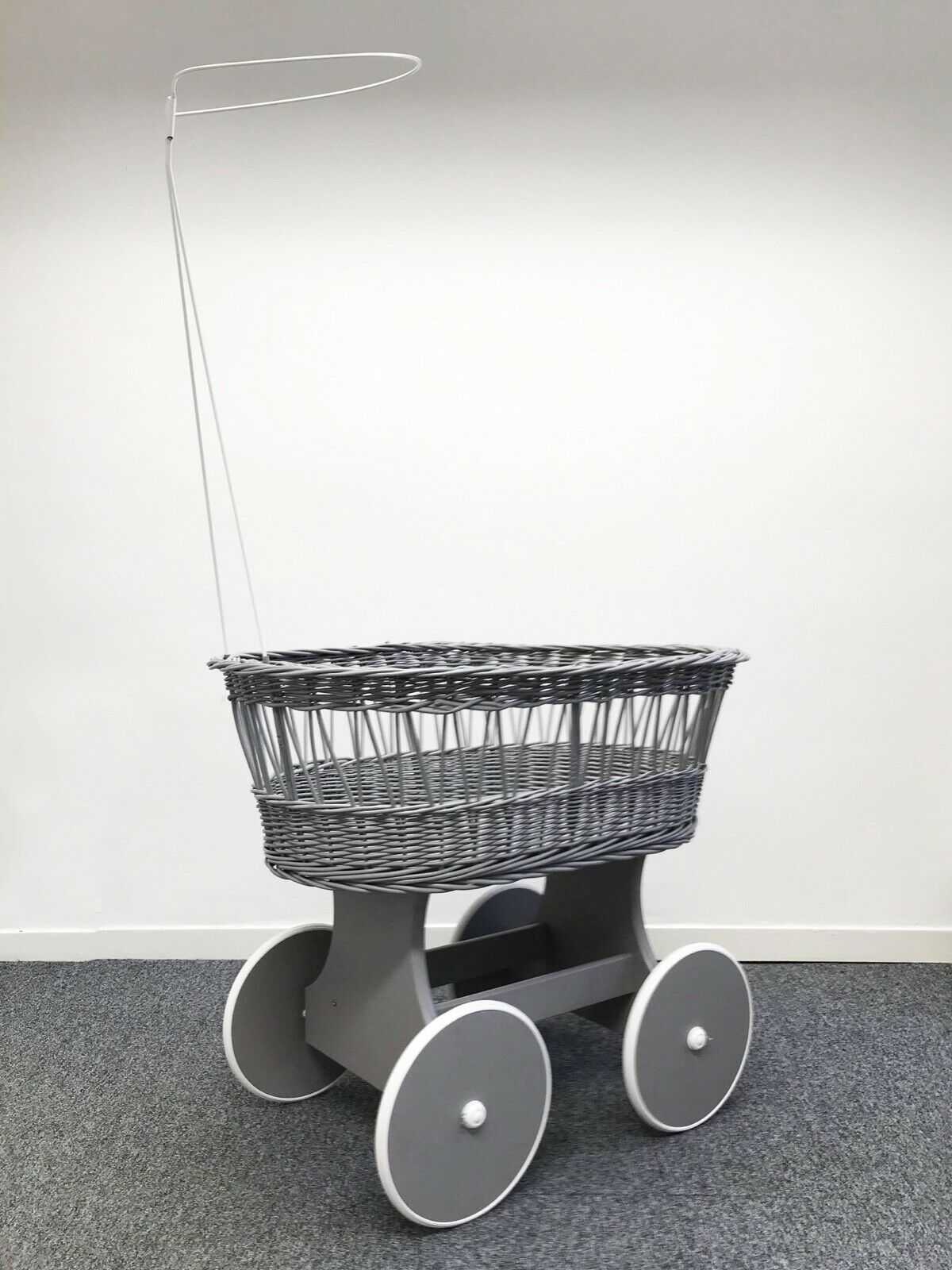 Grey/White Wicker Wheels Crib Baby Moses Basket With Canopy Holder