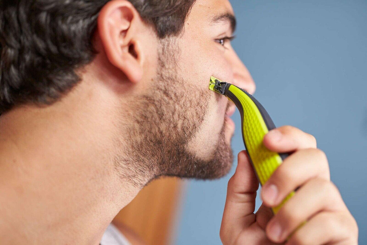 Philips Oneblade Qp2520 Hybrid Trimmer Wet Dry Facial Hair Shaver