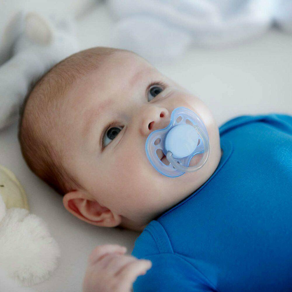 Philips Avent 0-6 Months Silicone Freeflow Soothers 2-Pack Blue / White