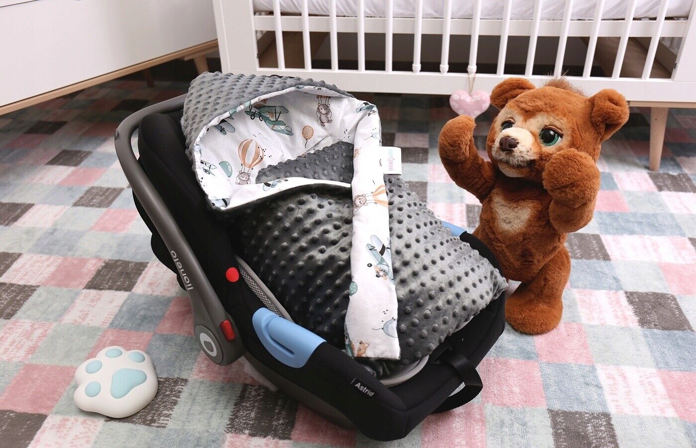 Baby Car Seat Hooded Blanket Double-sided GRAPHITE/ Dreamy Flight