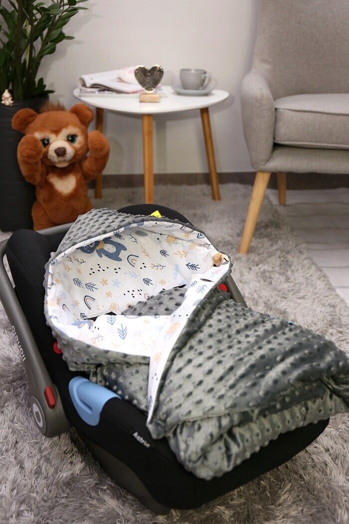 Baby Car Seat Hooded Blanket Double-sided Snuggle Swaddle Wrap GRAPHITE/ Forest friends