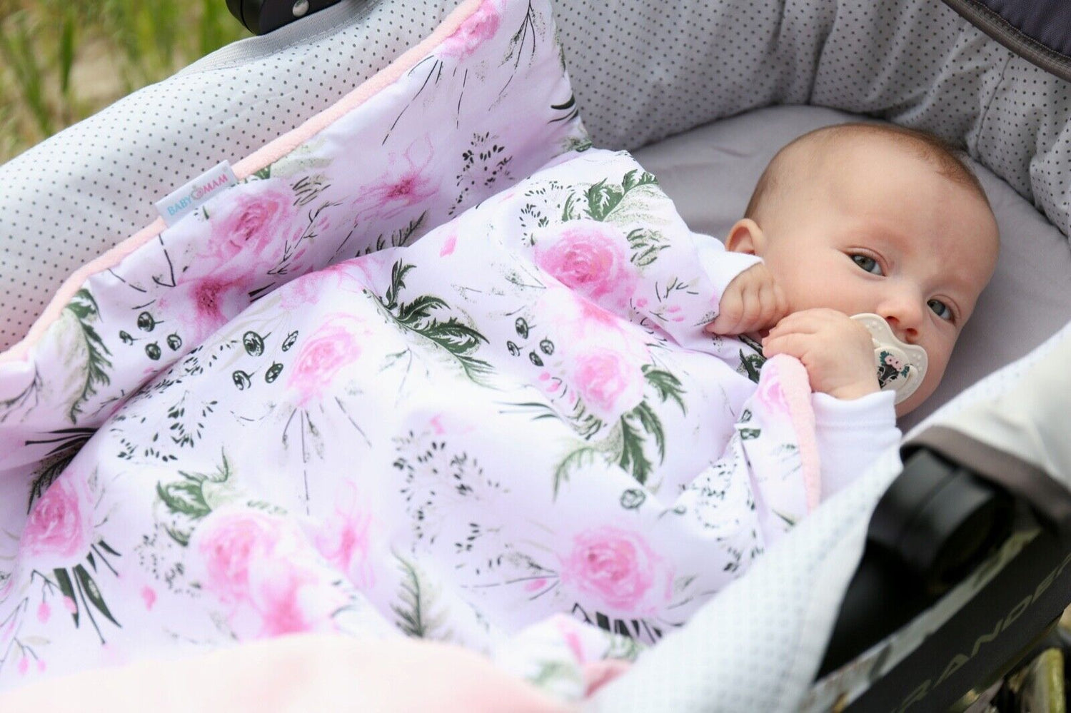 Baby Blanket Reversible Light & Soft Double Sided 75x50cm Pink/ Garden Flowers