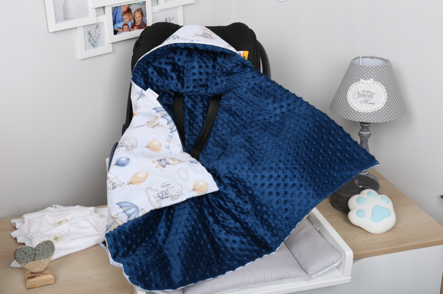 Baby Car Seat Hooded Blanket Double-sided Swaddle Wrap NAVY/ Walk In The Clouds