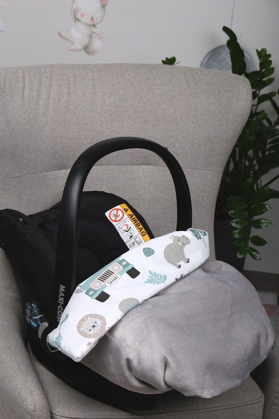 Baby Blanket Reversible Light & Soft Double Sided 75x50cm Grey/ on Safari