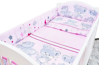 The Importance of Padded Cot Bumpers: Safety and Comfort for Your Baby