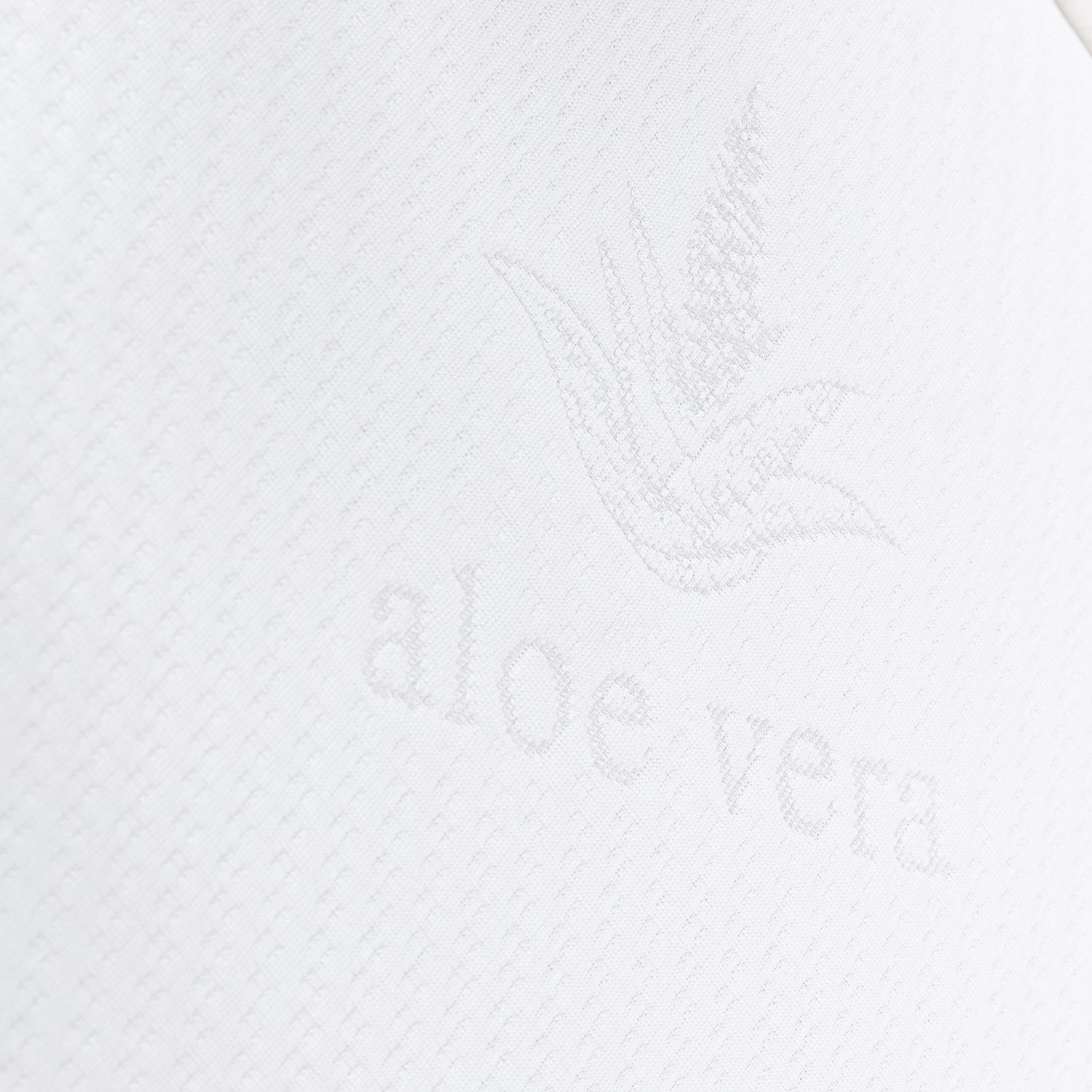 BABYMAM Snoa Oval Baby Cot – White Convertible Crib with Mattress