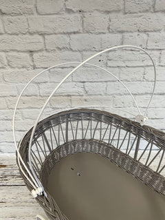 Moses Basket with Hood – Grey Wicker, White Wheels Canopy - MyHappy Baby