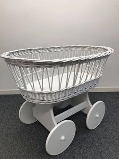 White Wicker Wheels Moses Basket with Mattress - MyHappy Baby