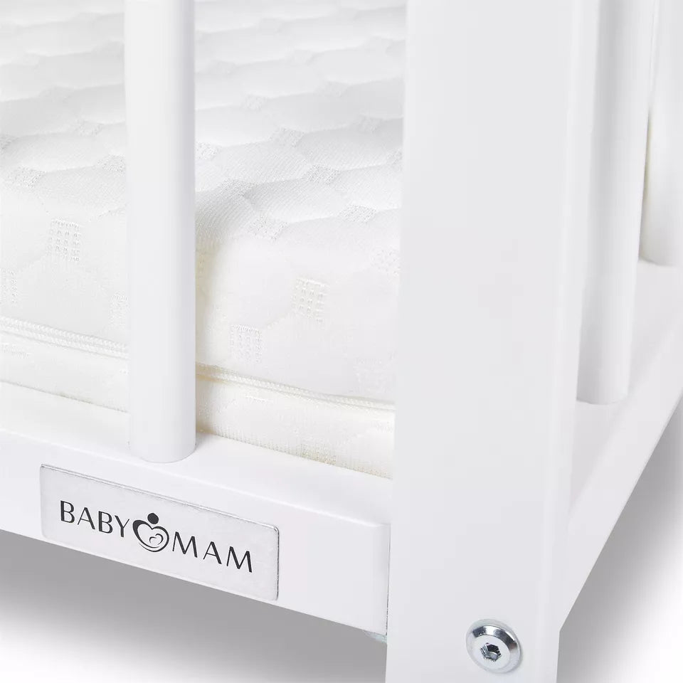 Luxury Baby Cot Crib Bed Free Mattress 120x60cm Newborn White